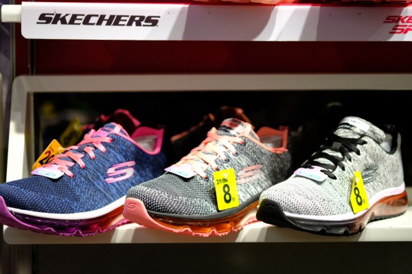 红翻天的小萌物带你激活圣诞季，还不快来瞧瞧？