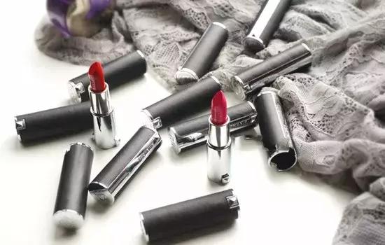 2017上海败家娘们年终测评考试试卷