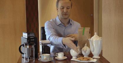 英国礼仪专家教你精致优雅发邮件,英国礼仪专家教人用刀叉