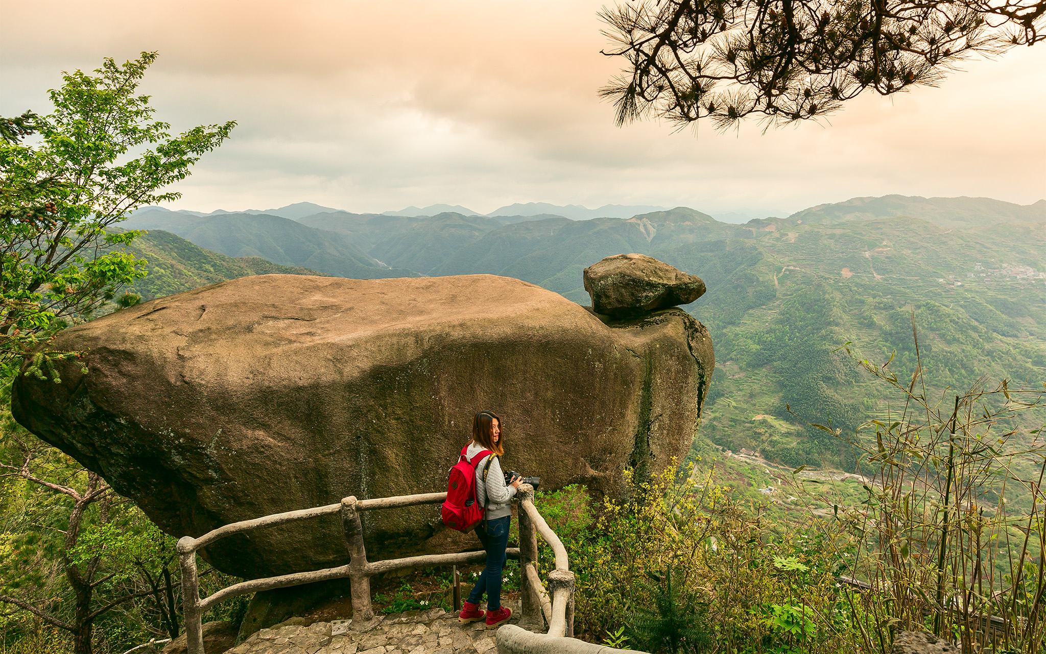 四明山地质公园和四明山森林公园,观四明山云海仙境有感