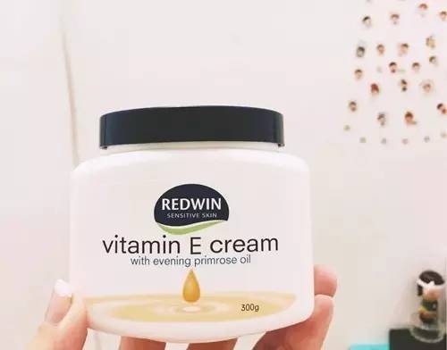 护肤品界网红们，不是明星就是代购商把她们捧红到现在