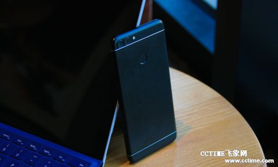 华为畅享7s深度评测视频,华为畅享7s手机网评怎么样