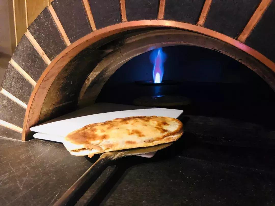 郑州市东站附近酒吧,郑州东站附近的一个酒吧