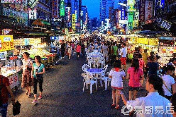 新手摆地摊什么最好卖最赚钱,摆地摊卖什么最好赚钱卖吃的