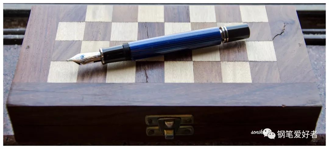 百利金m200钢笔属于什么档次,百利金钢笔平民推荐