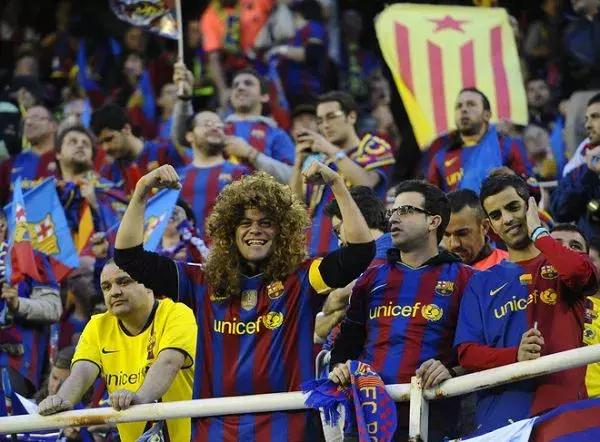 16-17国家德比皇马对巴萨全程,百年难遇的国家德比