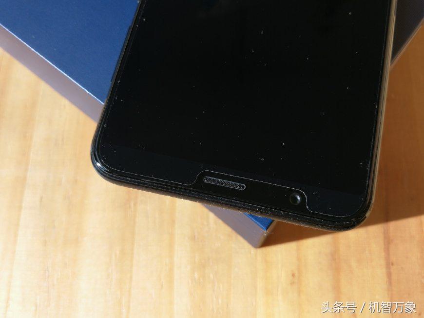 荣耀V10开箱及拍照图赏最超值的麒麟970全面屏AI手机