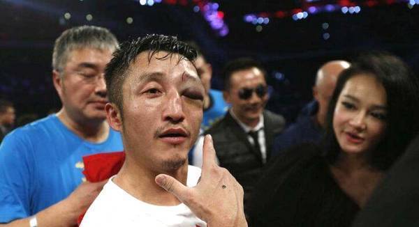 邹市明拳击比赛被打得最惨,邹市明拳击最惨败的一次