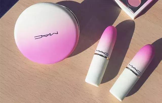 纪梵希搞婚庆，MAC卖寿桃？外国大牌到底对我们的春节有什么误解