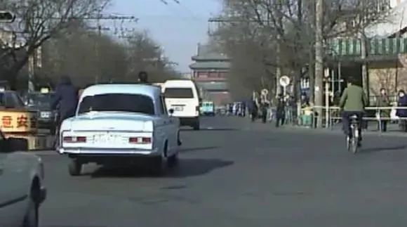 百感交集涌上心头,百感交集和感慨万千