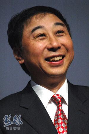 民革中央副主席冯巩,那些年他在春晚上的经典段子还记得么?