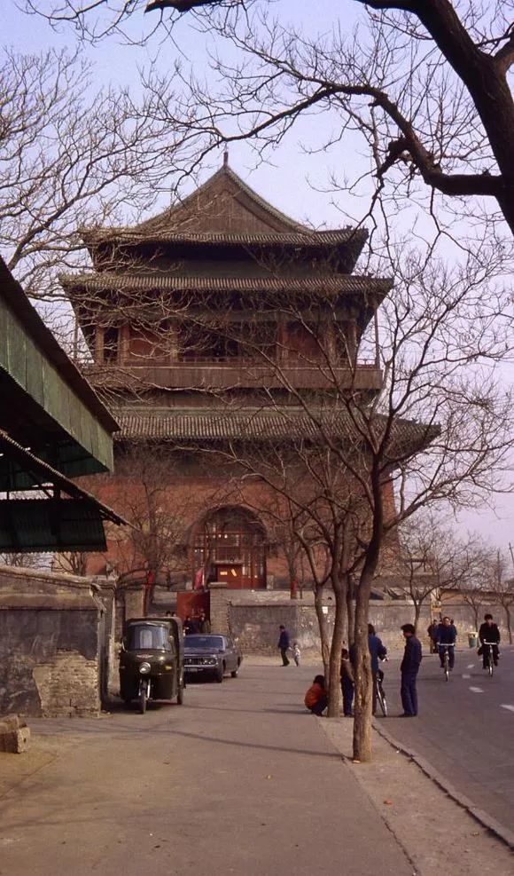 百感交集涌上心头,百感交集和感慨万千