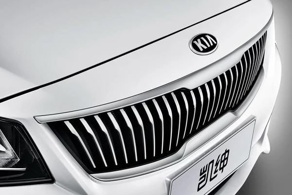 起亚k4最新款值得买吗,2017年起亚k41.6t高速真实感受