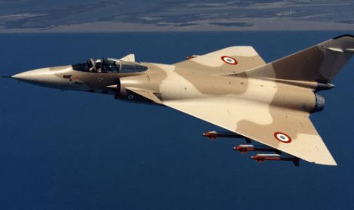 法国上亿奢侈战机，却被印度当玩具玩，坏了再花钱拿回去维修