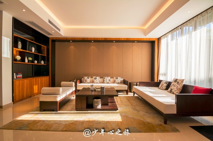 世界五大温泉胜地 (温泉旅游攻略全球六大最美温泉)