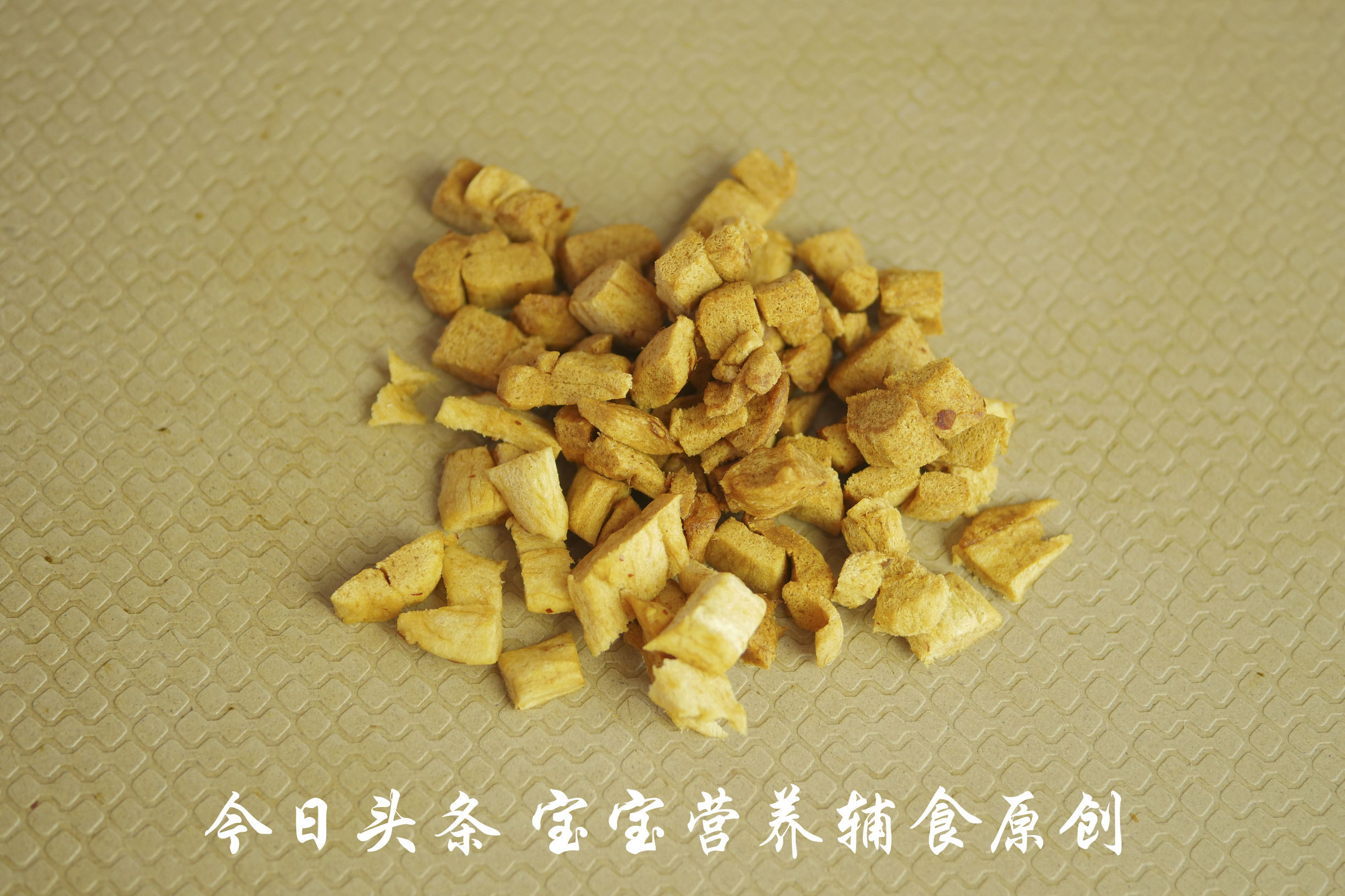 宝宝冬天不爱喝水怎么办,冬天干燥小朋友吃什么比较好