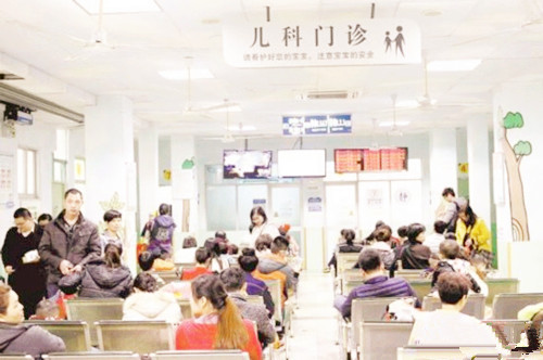 六个月婴儿耳朵有臭味怎么办,六个月婴儿耳朵臭味怎么回事