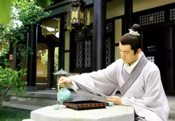 终须滚水走一趟，养就壶中满目春