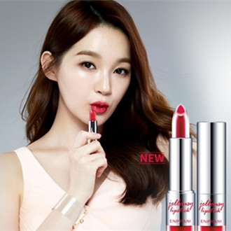 适合冷白皮的自然口红推荐,适合秋冬季节的口红推荐滋润版