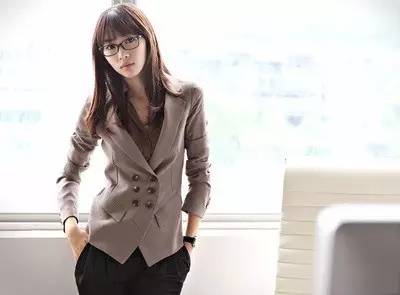 玛丽说拖沓成疾，办公室女郎的春天来啦！