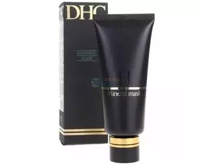 贴面膜导致黑斑,脸部黑斑面膜