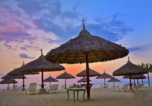 越南岘港旅游值得去吗,越南岘港是落地签还是免签