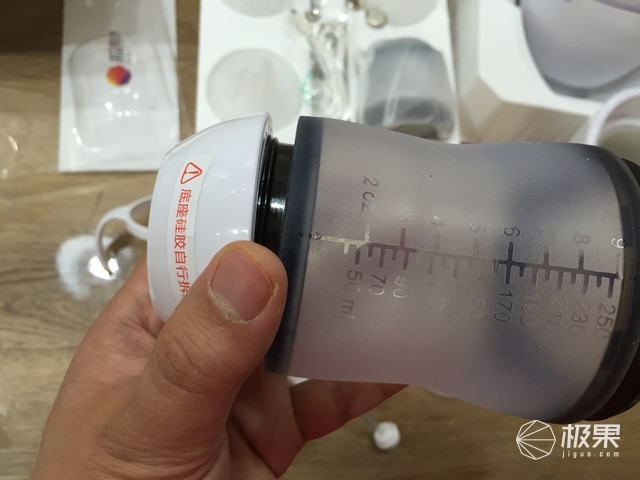 宝宝可加热的奶瓶,婴幼儿自动加热奶瓶