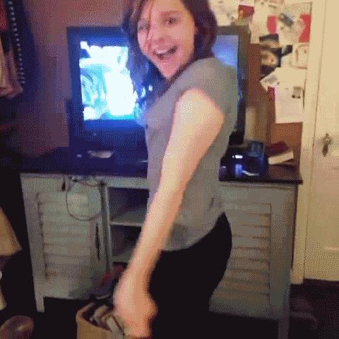 小贝大儿子与女友,小贝长子官宣订婚