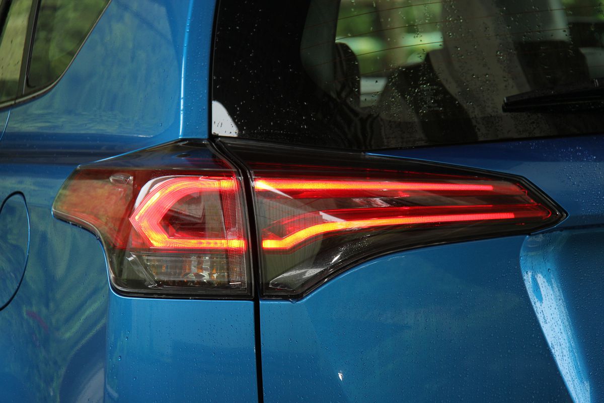 toyotarav42022,toyotarav4老款蓝色