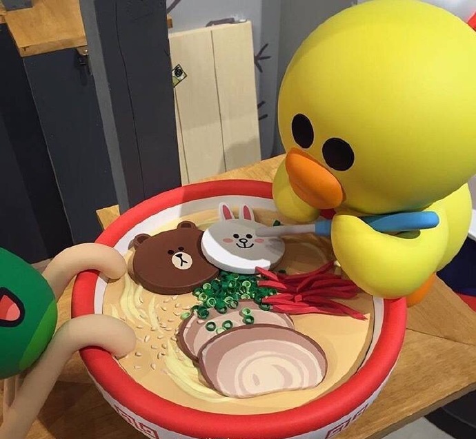 LineFriends主题店萌系拉面再来一碗！