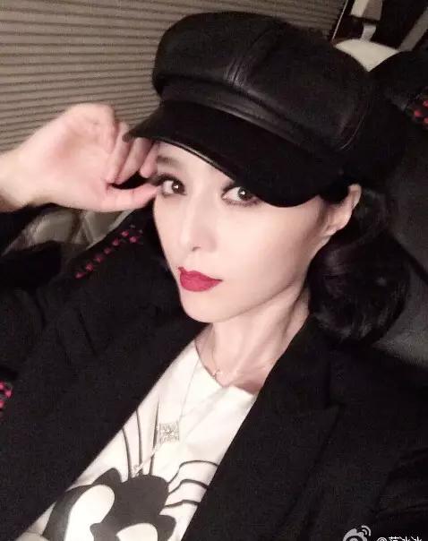 夏季教你如何搭配帽子,今年帽子搭配