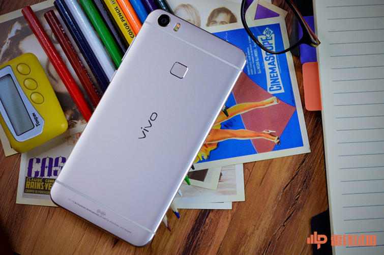 vivo曲屏手机xplay5怎么样,vivoxplay5屏幕老化