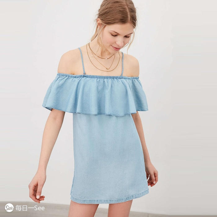 五一帮你搭：吊带裙PK碎花裙，去海边你更爱哪个？