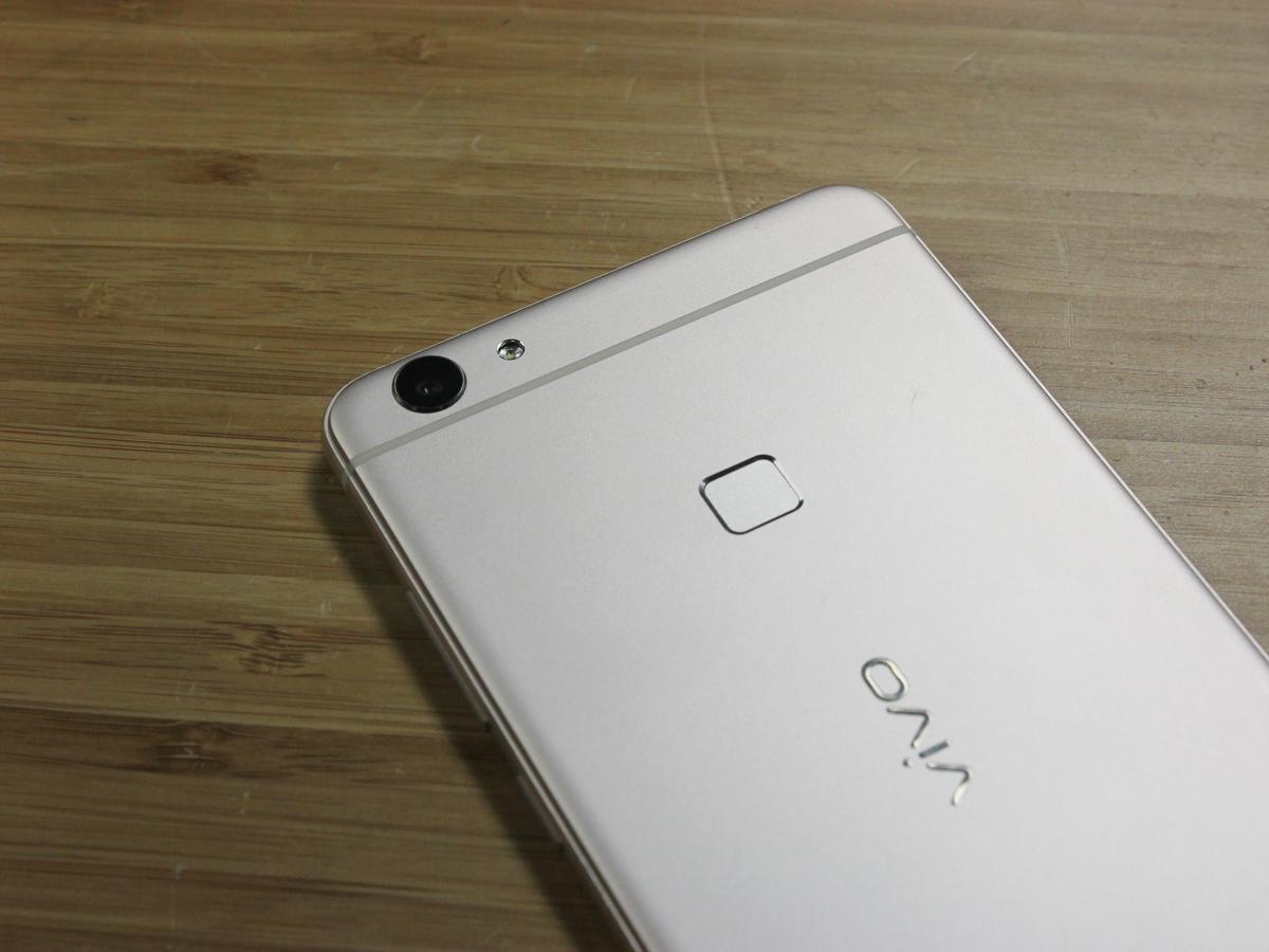 高通骁龙652和天玑810哪个好,骁龙652和810