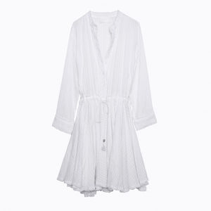 清新蓝PK清纯白，初夏你更爱哪个？