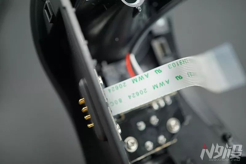 雷蛇那伽梵蛇进化版拆解,razer那伽梵蛇v2专业版