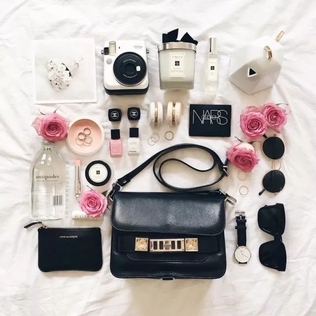 “星座不和”和“一个重生的闪光少女”——聊聊这一年你信过的那些安慰剂