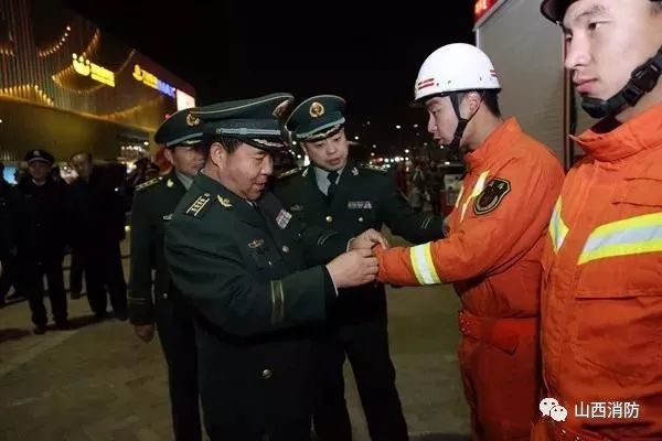 吕梁市平安夜消防安全夜查行动,我市开展消防安保集中夜查行动