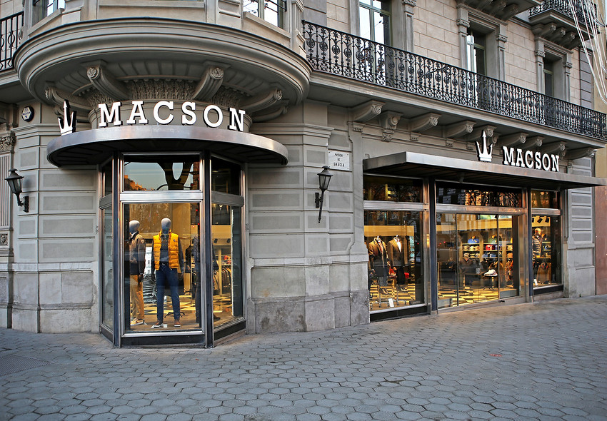 巴塞罗那最奢华的购物街