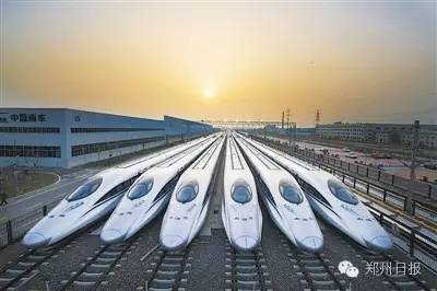出发!郑蓉高铁今日开通,5小时郑州飙成都,两城“热恋”模式正式开启