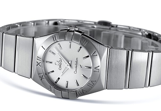 欧米茄手表最便宜的多少钱,欧米茄24k纯金手表多少钱
