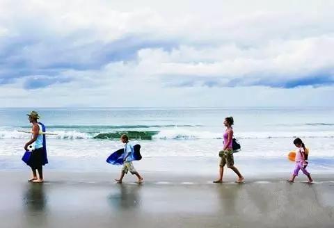 日本麻麻是这样带baby出门的...中国宝妈太羡慕！