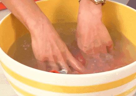 羊毛毛衣被洗缩水了怎么办,羊毛针织衫缩水