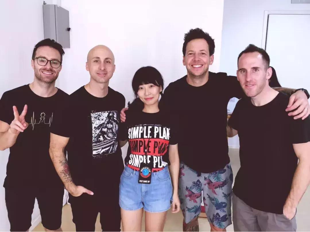 小强蜀熟:我的头像背后,有个厂牌叫饭没劲特派队