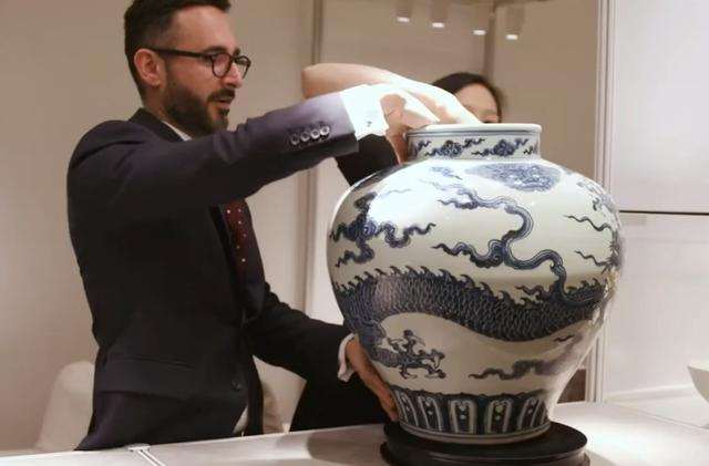 外国收藏家鉴定中国顶级文物,文玩造假大揭秘