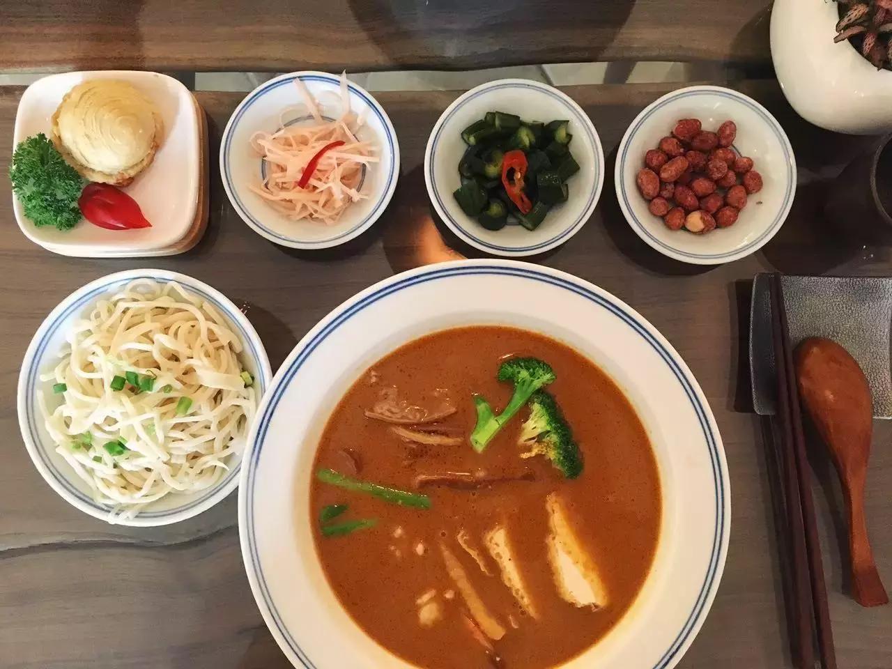 厦门哪里的沙茶面最好吃最正宗,在厦门吃的最好的一次