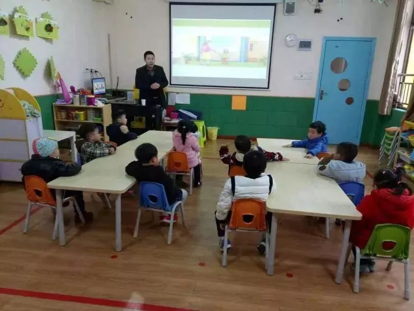 家长助教课文明礼仪幼儿园,家长助教幼儿园美术