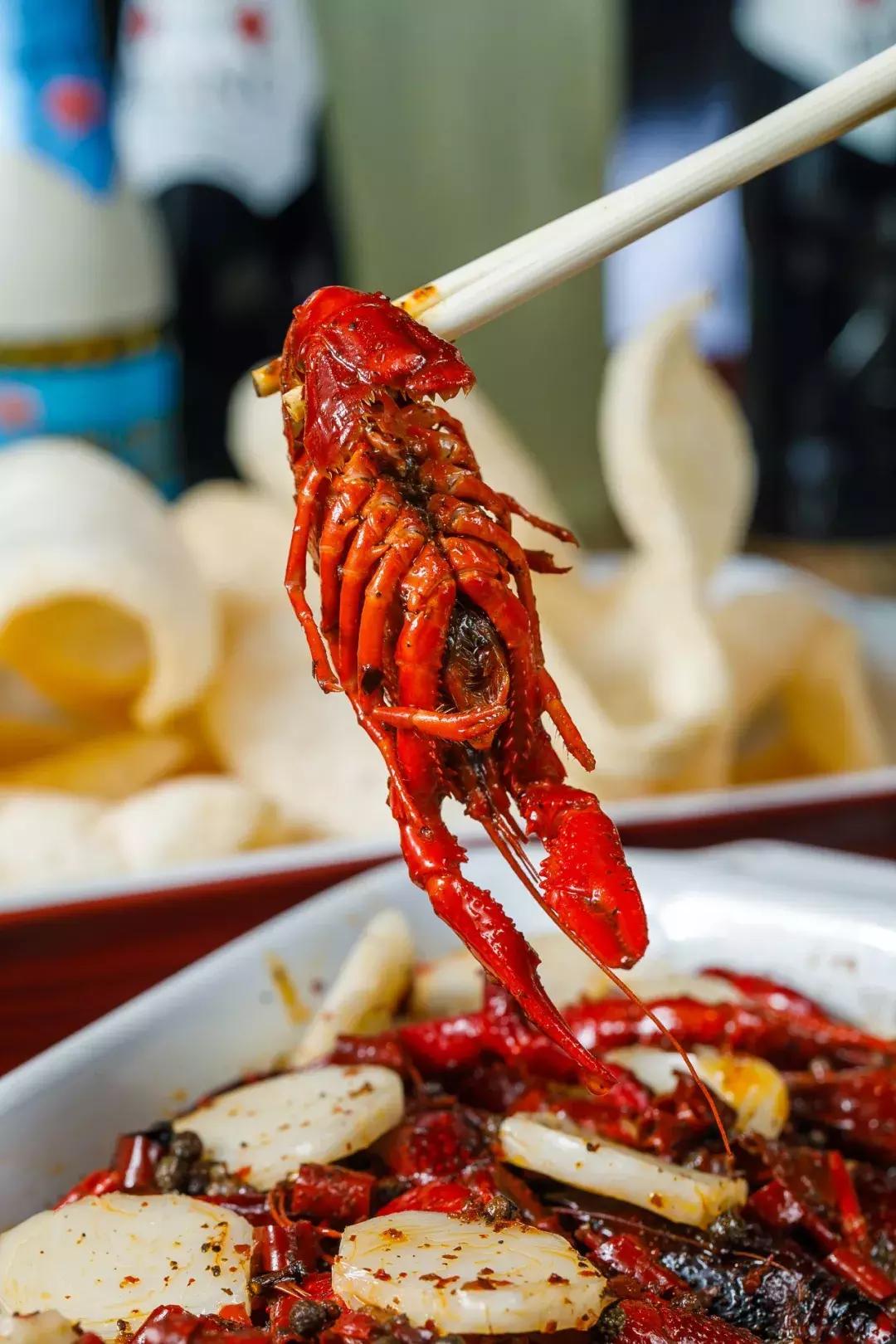 龙虾99元4人餐优惠团购,龙虾九块九包邮