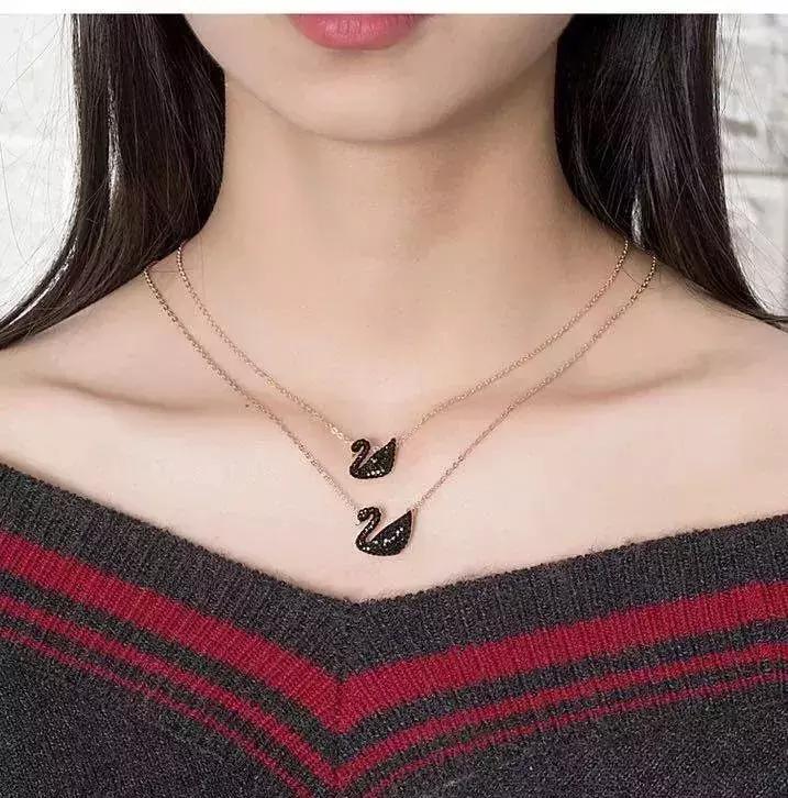 一根珍珠长款毛衣链怎么佩戴,长款珍珠毛衣链多种戴法