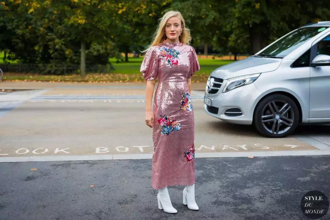 适合小姑娘的靴子20到25岁,男士雪地靴加绒加厚保暖防寒靴子